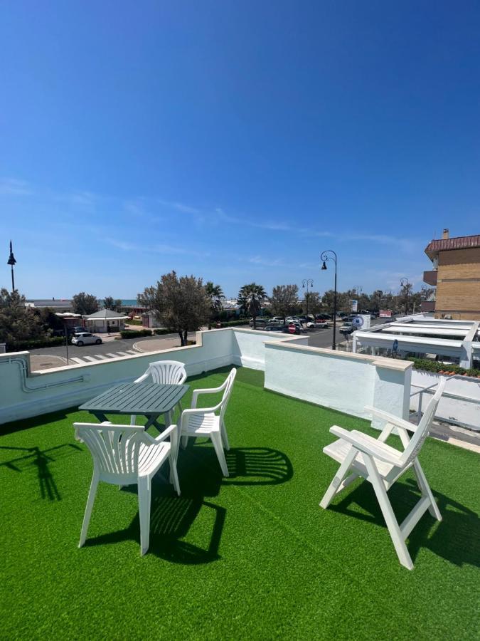 Villa Pisola Fiumicino Airport - Seafront Zewnętrze zdjęcie